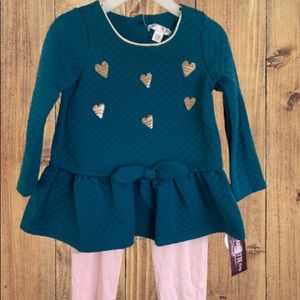 Nannette baby set. 24 months. NWT